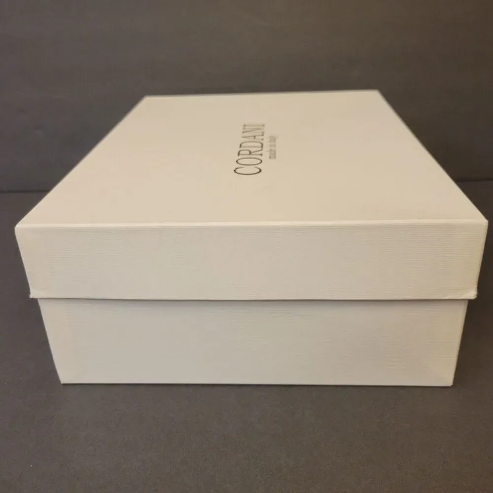Cordani Empty White Storage Shoes Box With Tissue Product Tag 2 Shoe Insert